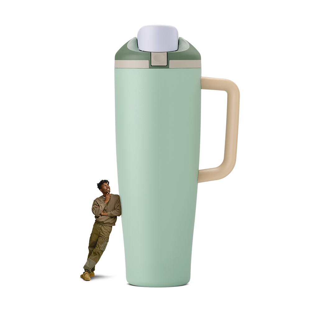 FreeSip® Tumbler - Fresh Hydration for Any Plan