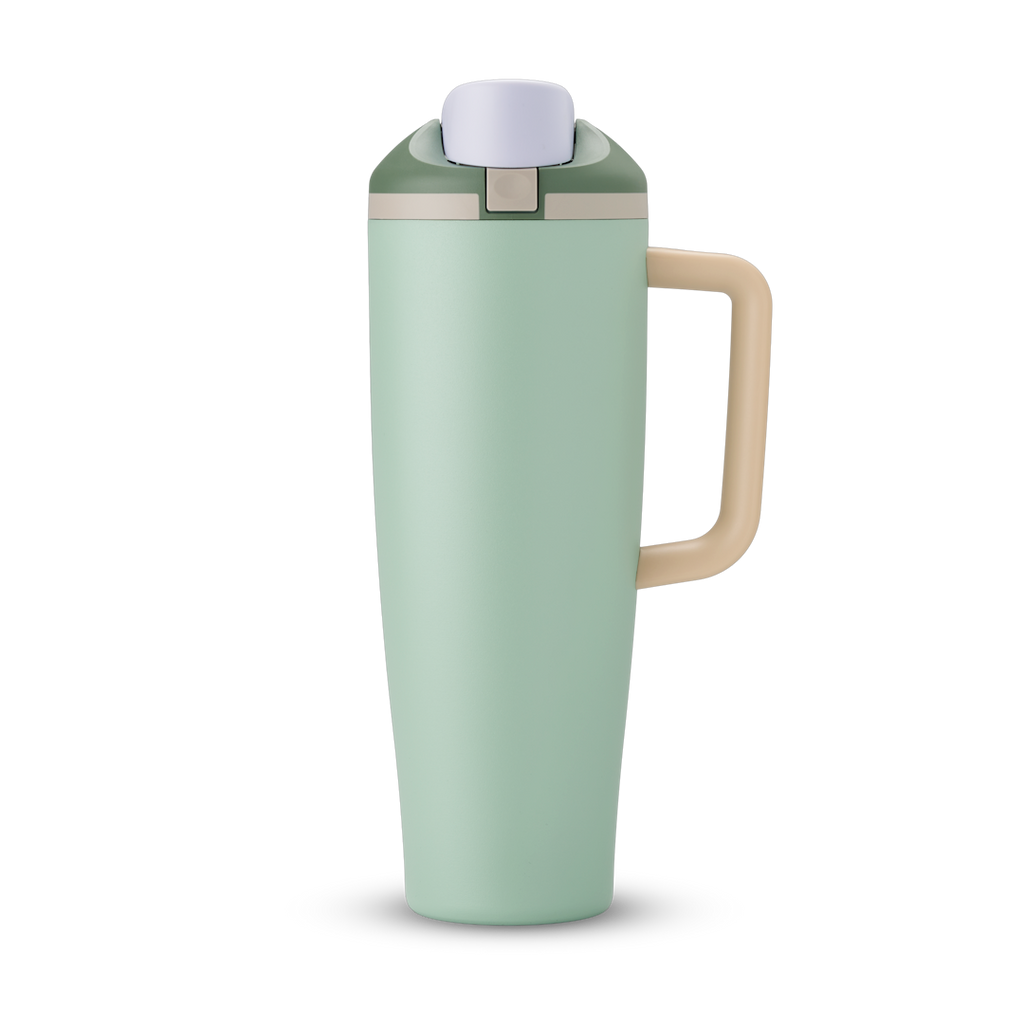 FreeSip® Tumbler - Fresh Hydration for Any Plan