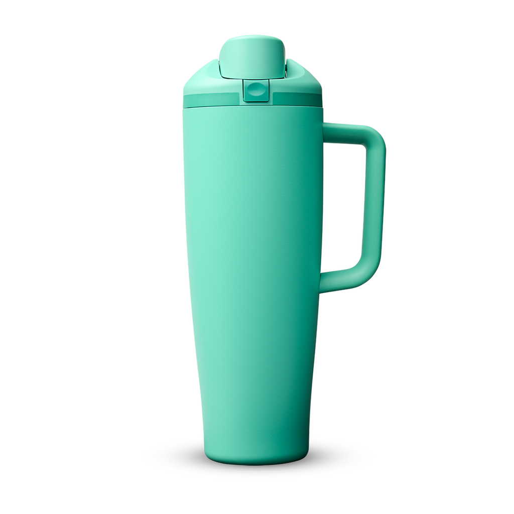 FreeSip® Tumbler - Fresh Hydration for Any Plan